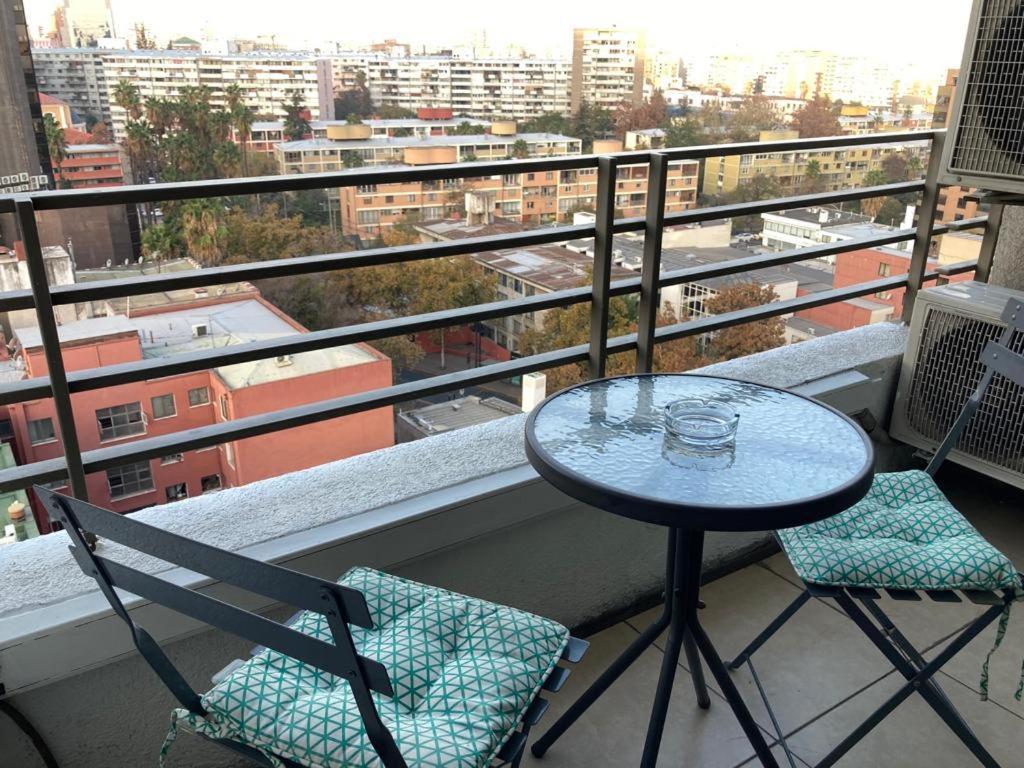 M-Montt Providencia Apartamentos Amoblados Santiago Luaran gambar
